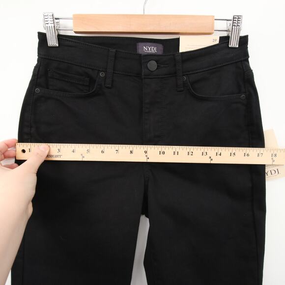NYDJ Pants Black Capri Lift Tuck High Rise Relaxed Capri Joni Stretchy Size 2P - Picture 5 of 16